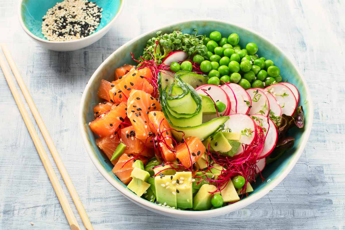 ahi poke bowl | Healthy Food Recipes That Can Boost Cognitive Function | healthy food list